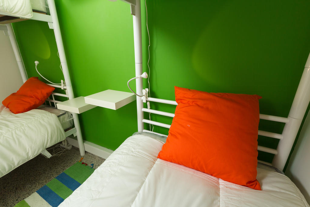 Hotel Turismo do Seculo Estoril Habitación foto A typical room at the hostel